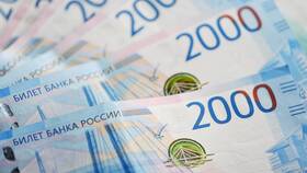 Почему нет наличных в банках в Хофтер